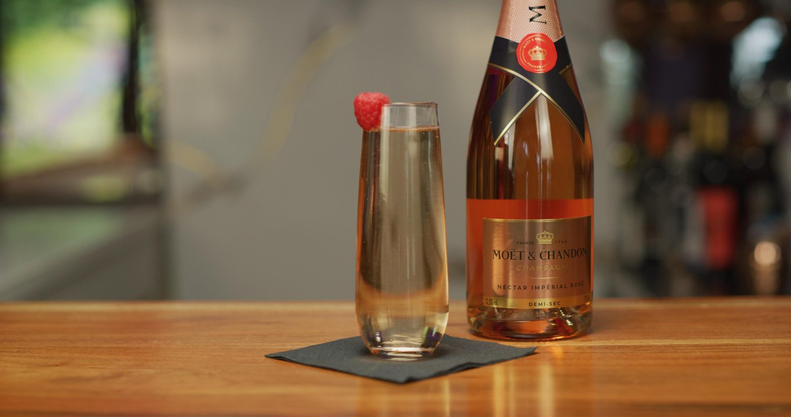 DRINK #1.1 MOET